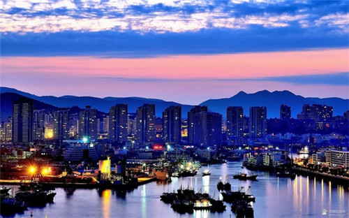 都都都发了是什么歌（都来发歌词表达什么意思）